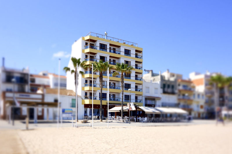 Apartamentos Wundermar Torredembarra Exterior photo